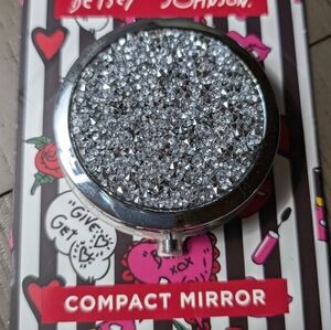 🆕 Betsey Johnson Compact Mirror